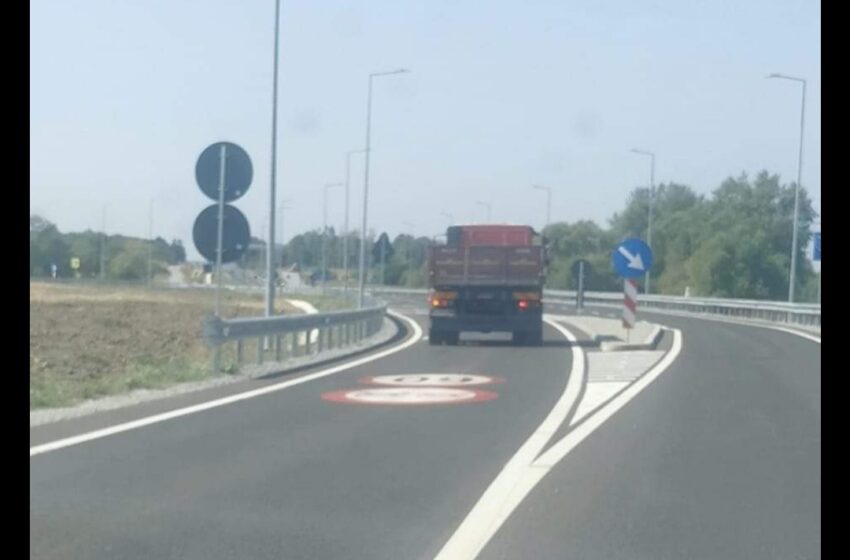  Gorjean filmat când merge pe contrasens pe noua centură ocolitoare a orașului