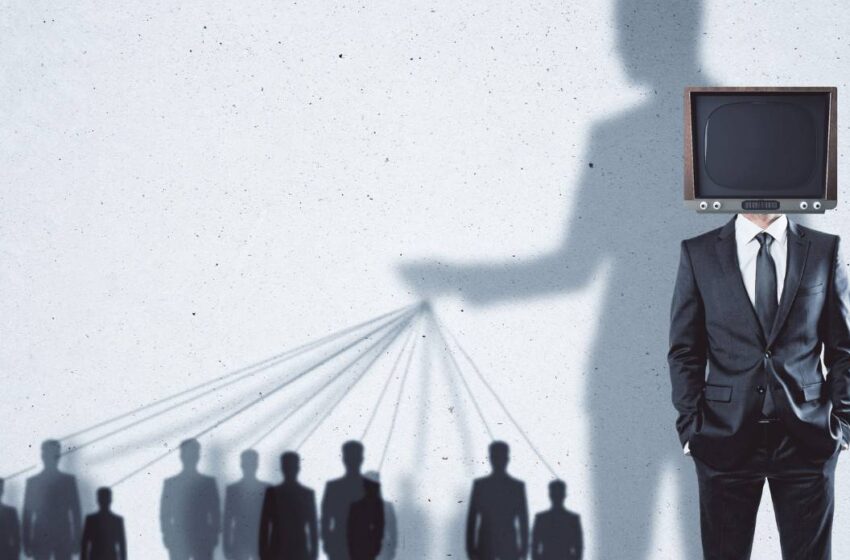  Iar manipulăm „științific” cu plecarea lui Iohannis???